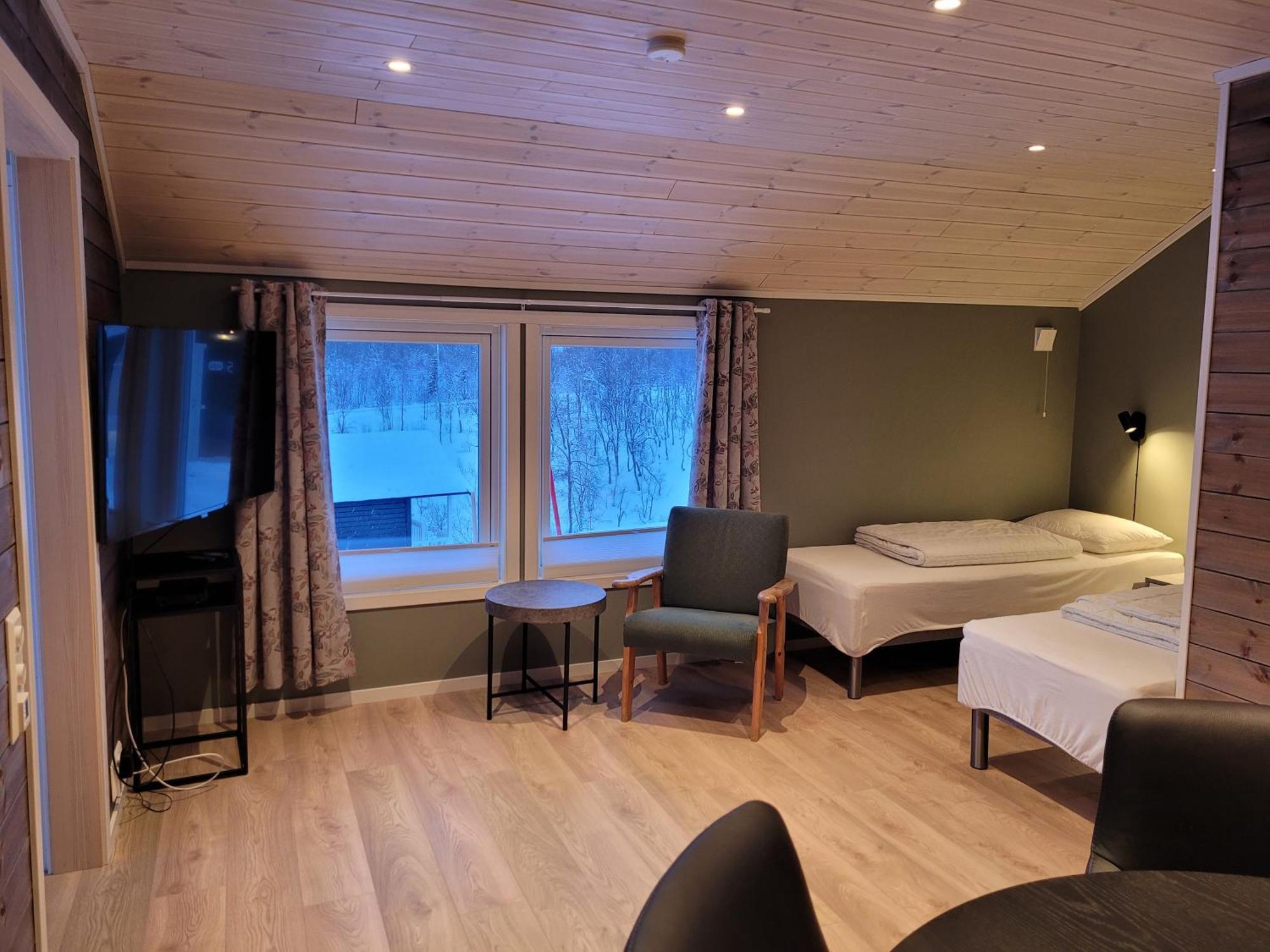 Lapphaugen Turiststasjon Tennevoll Exterior foto